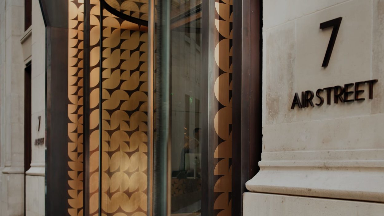 Branding for 7 Air Street - rendering 3